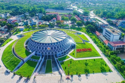 Mua rượu dừa tại Điện Biên